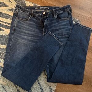 listing-status-banner